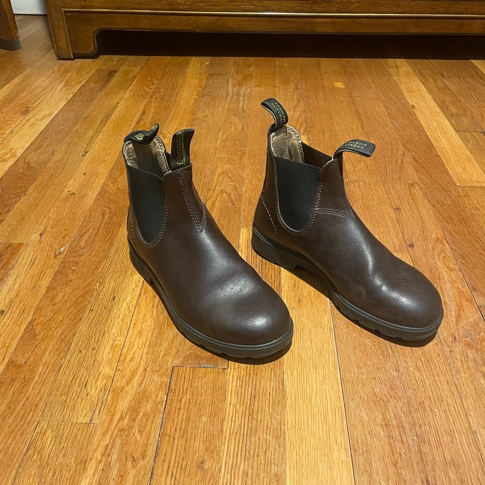 Blundstone Women’s Walnut Brown Chelsea Boots 8.5 US - Picture 2 of 6